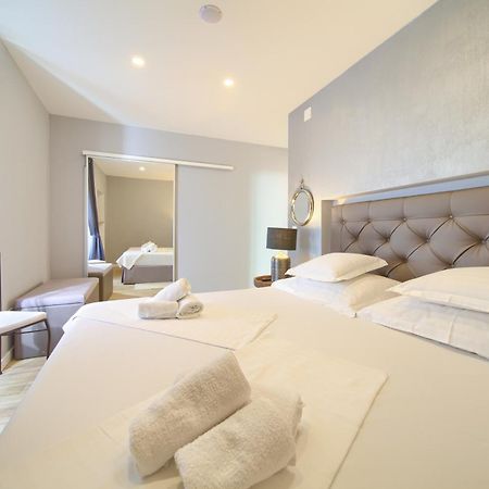 Apartment Old Town Mariolina 크르크 외부 사진