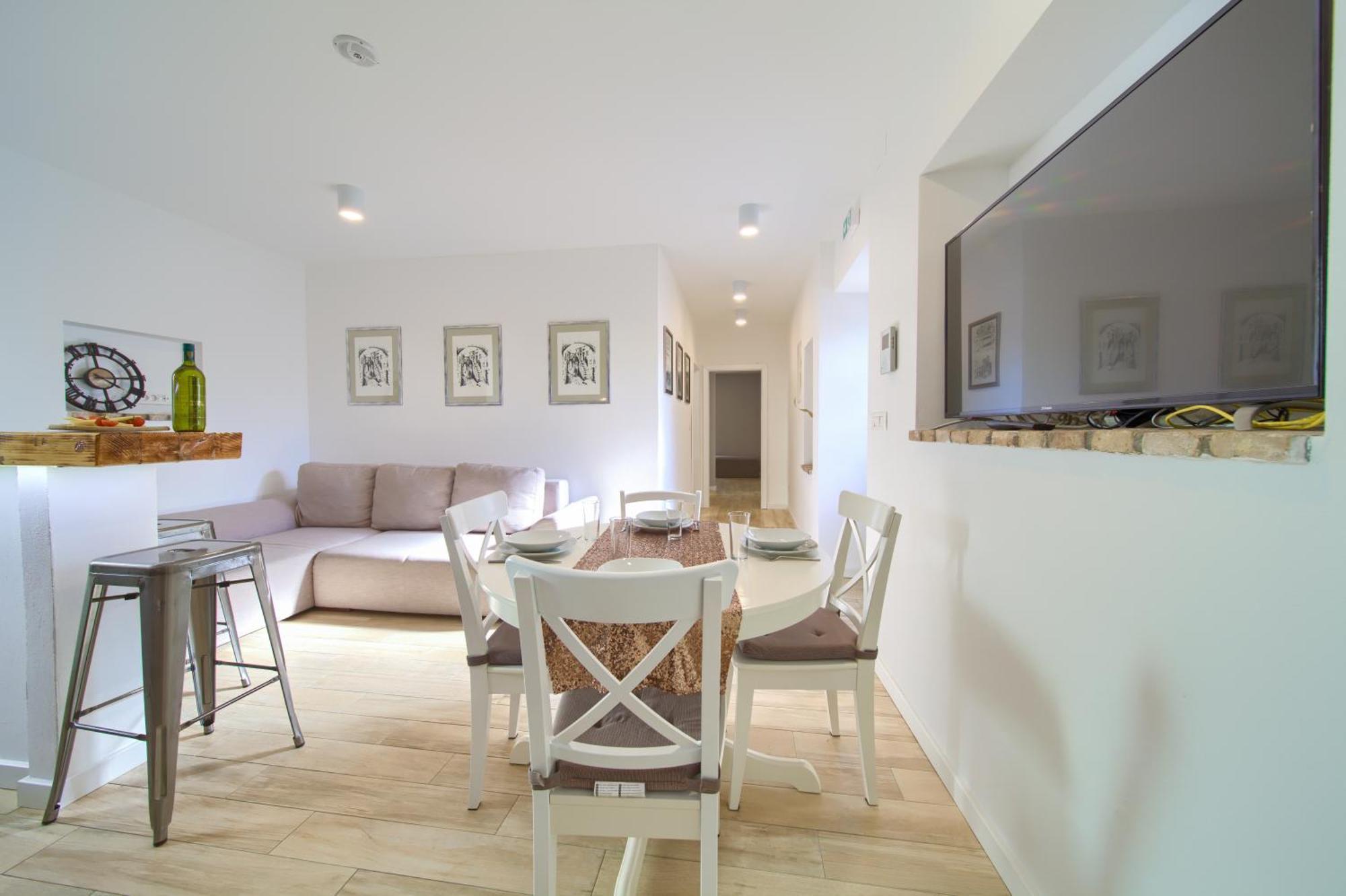 Apartment Old Town Mariolina 크르크 외부 사진