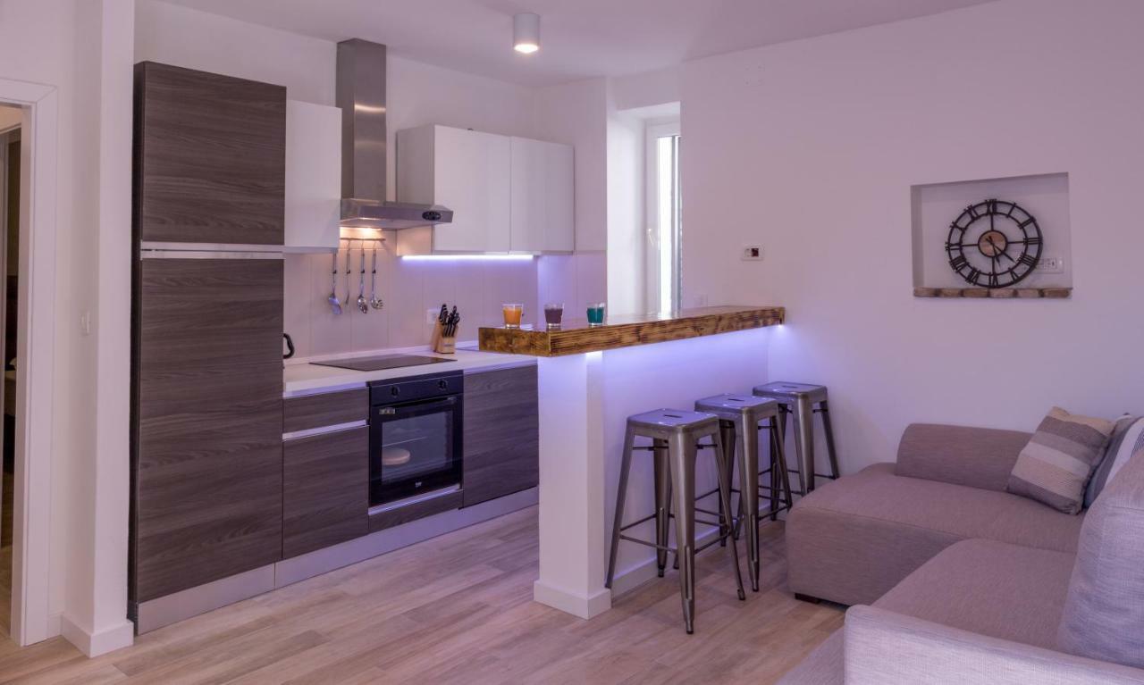 Apartment Old Town Mariolina 크르크 외부 사진