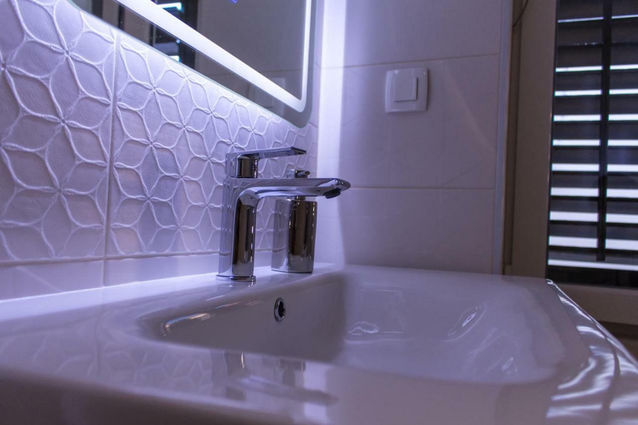 Apartment Old Town Mariolina 크르크 외부 사진
